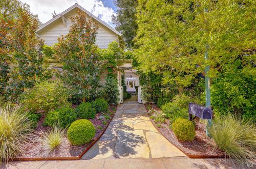 21 Niven Way, Larkspur, CA, 94939 | Card Image
