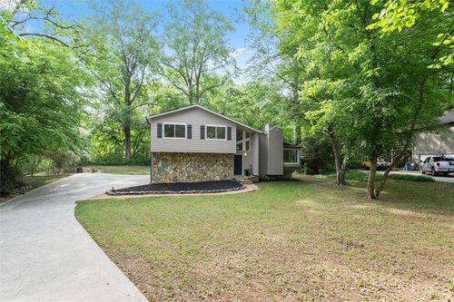189 Castlebar Ct Se, Mableton, GA, 30126-1766 | Card Image