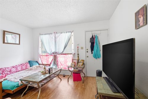 a103-2801 Hemphill Park, Austin, TX, 78705-4125 | Card Image