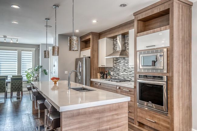 4004 1 St Nw, Home with 4 bedrooms, 3 bathrooms and 2 parking in Calgary AB | Image 12