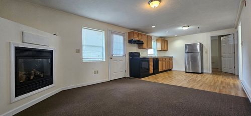 b-19 Mcdonald St, Spencer, MA, 01562-2390 | Card Image