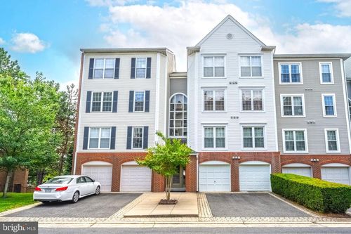 apt-302-245 S Pickett St, ALEXANDRIA, VA, 22304-4722 | Card Image