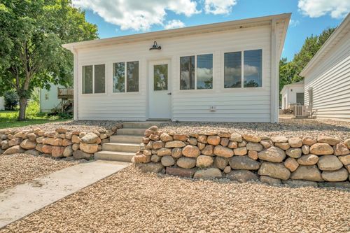 1504 Dundee Ave, Spirit Lake, IA, 51360-1949 | Card Image