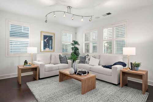 7853 Inception Way, San Diego, CA, 92108-5122 | Card Image