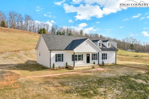 308 Field Stone Way, Fleetwood, NC, 28626 | Card Image