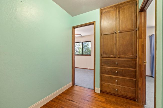 24315 Sugar Pine Rd, House other with 3 bedrooms, 3 bathrooms and 2 parking in Twain Harte CA | Image 18