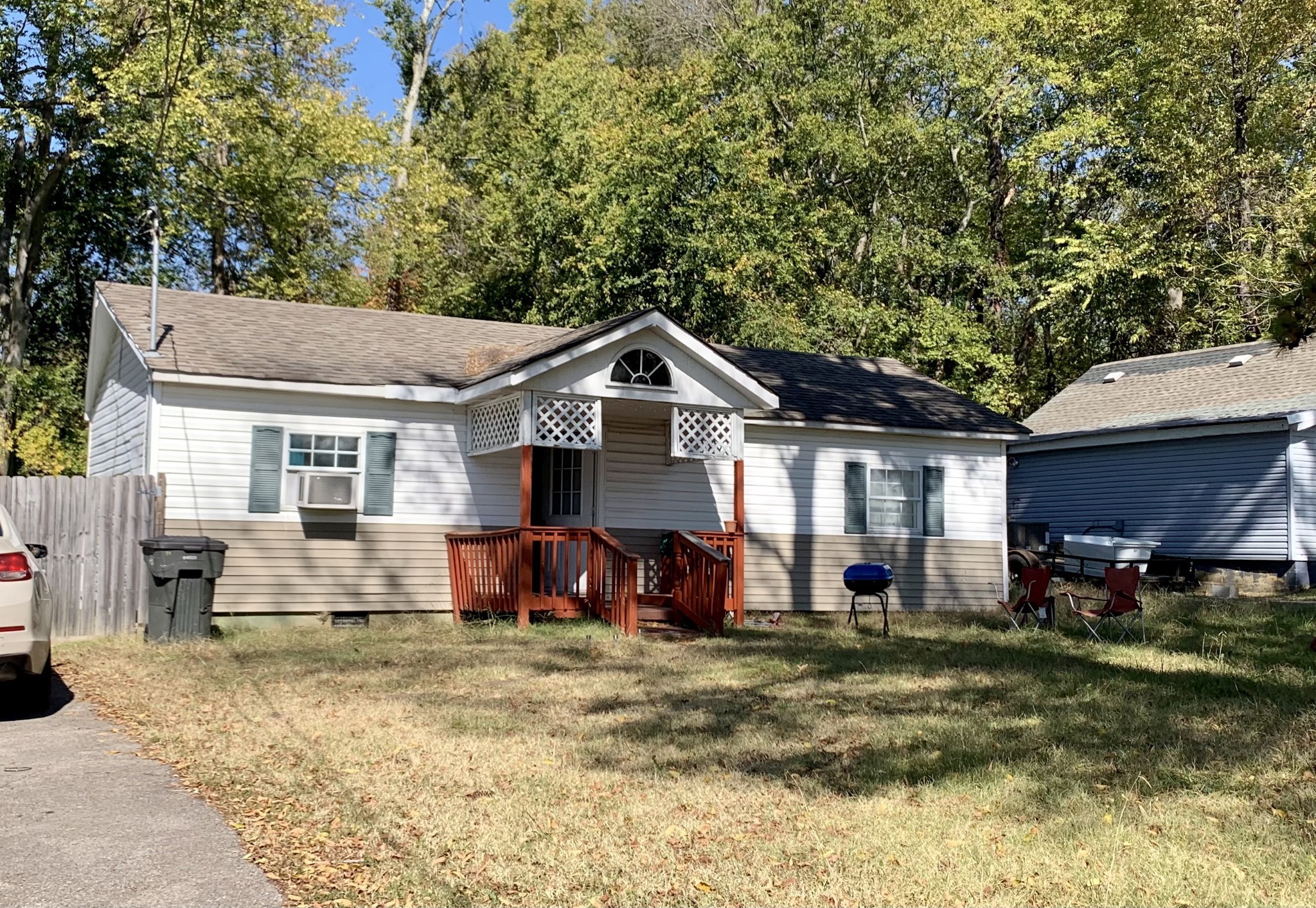 Polk St, Columbia, TN 38401