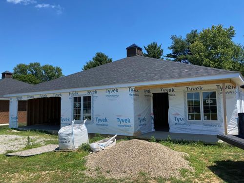 186 Meadow Drive Ne, Hanover, OH, 43055 | Card Image