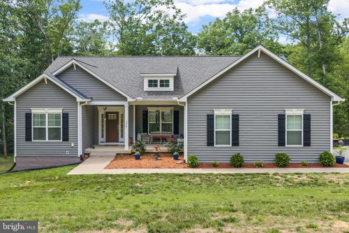 206 Boomerang Loop, MINERAL, VA, 23117-5197 | Card Image