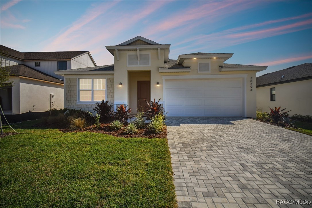 Palomino Dr, Dade City, FL 33525