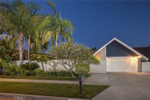 7772 E Northfield Ave, Anaheim, CA, 92807-2442 | Card Image