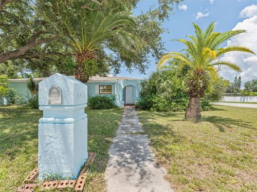 5506 8th Avenue Dr W, BRADENTON, FL, 34209-3602 | Card Image