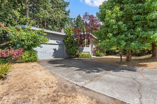 5318 128th Avenue Se, Bellevue, WA, 98006 | Card Image