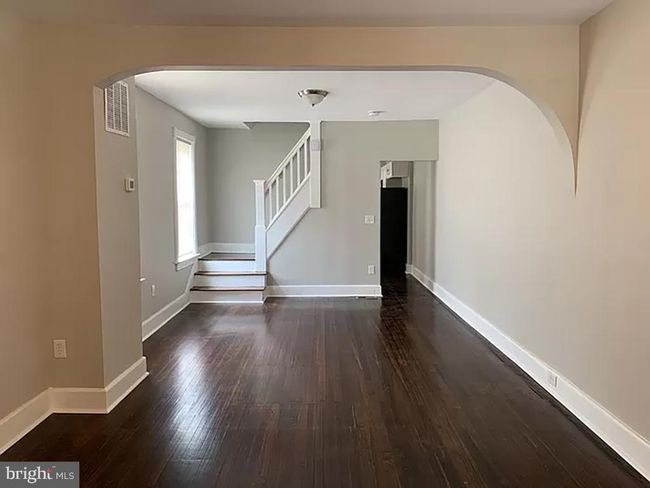 18 Michigan Ave, Home with 3 bedrooms, 1 bathrooms and null parking in Trenton NJ | Image 5