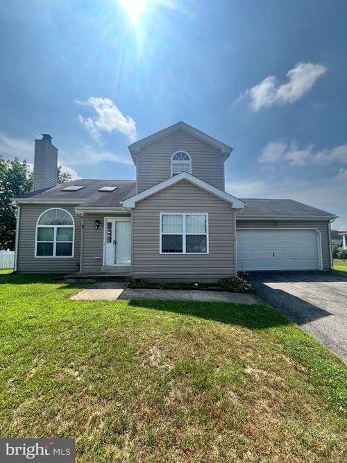 9 Maria Ln, SMYRNA, DE, 19977-7701 | Card Image
