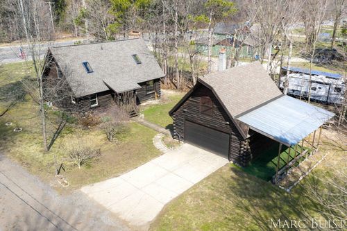 1876 Lake Michigan Dr, Grand Rapids, MI, 49534 | Card Image