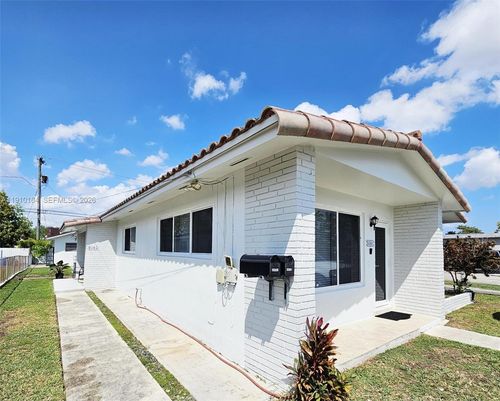 4-9301 Sw 37th St, Miami, FL, 33165-4123 | Card Image