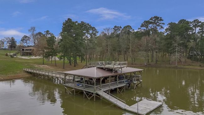 111 Cypress Bay Ldg, House other with 3 bedrooms, 6 bathrooms and 3 parking in Milam TX | Image 40