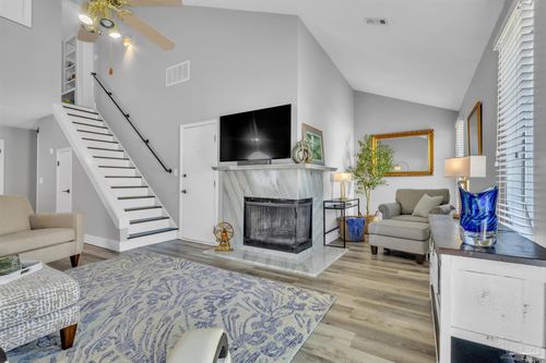apt-1621-5001 Grande Dr, Pensacola, FL, 32504-8959 | Card Image