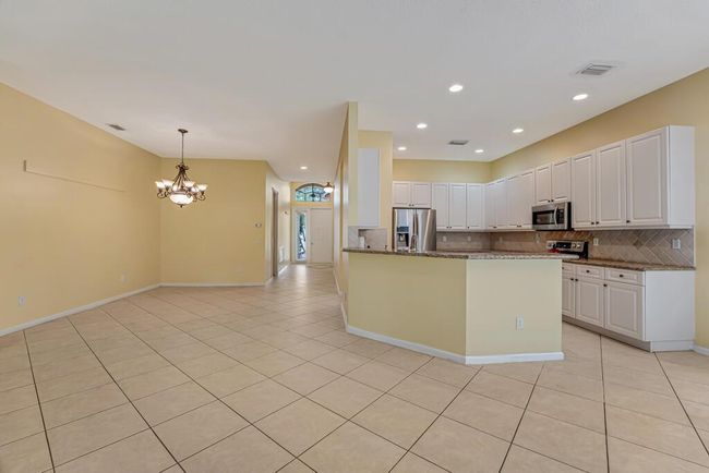 7562 Starfish Reef Ln, House other with 3 bedrooms, 2 bathrooms and null parking in Lake Worth FL | Image 54