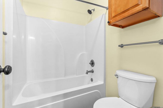 6439 Patio Ct, House other with 3 bedrooms, 3 bathrooms and 3 parking in Gonzales LA | Image 14