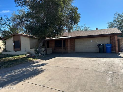 7949 W Montecito Ave, Phoenix, AZ, 85033-2315 | Card Image