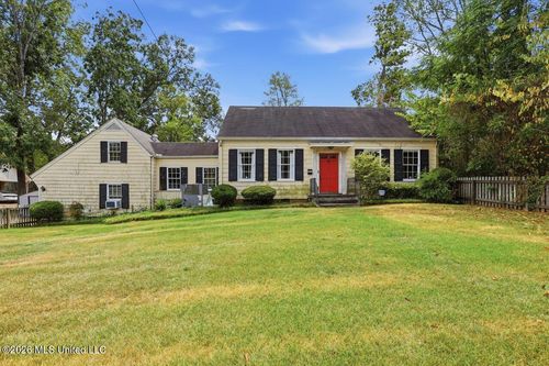621 Eagle Ave, Jackson, MS, 39206-5822 | Card Image