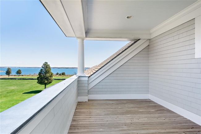 597 Beavertail Rd, Home with 5 bedrooms, 4 bathrooms and 8 parking in Jamestown RI | Image 27