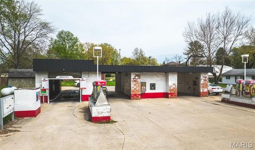 515 S Washington St, Bunker Hill, IL, 62014-1323 | Card Image