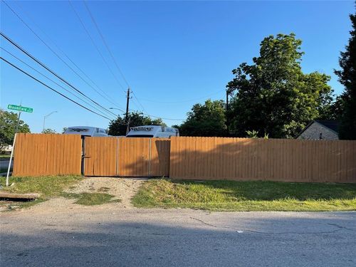 3638 Bloomfield St, Houston, TX, 77051-3627 | Card Image