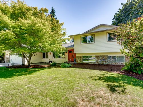 12819 Se Park St, Vancouver, WA, 98683-6365 | Card Image