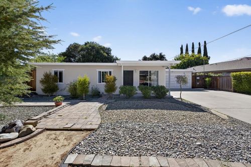 848 Kenneth Ave, Campbell, CA, 95008-5333 | Card Image
