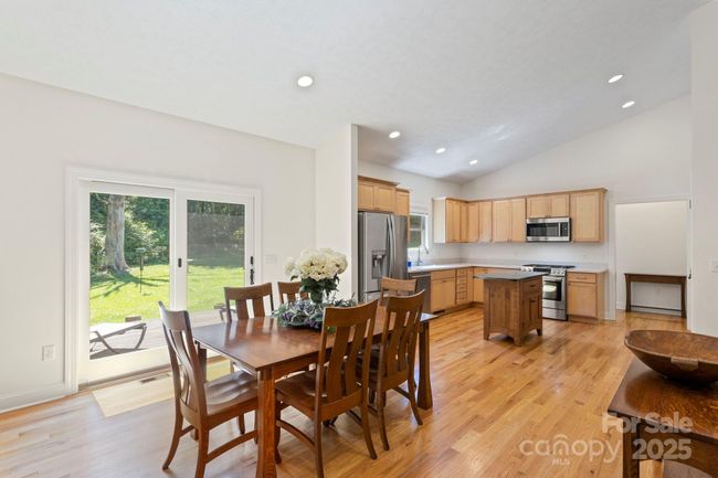 99 Pinecrest Estates Dr, House other with 3 bedrooms, 2 bathrooms and null parking in Flat Rock NC | Image 11