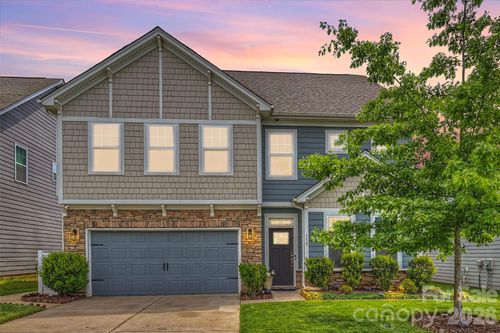 130 Carolina Ash Ln, Mooresville, NC, 28117-9549 | Card Image