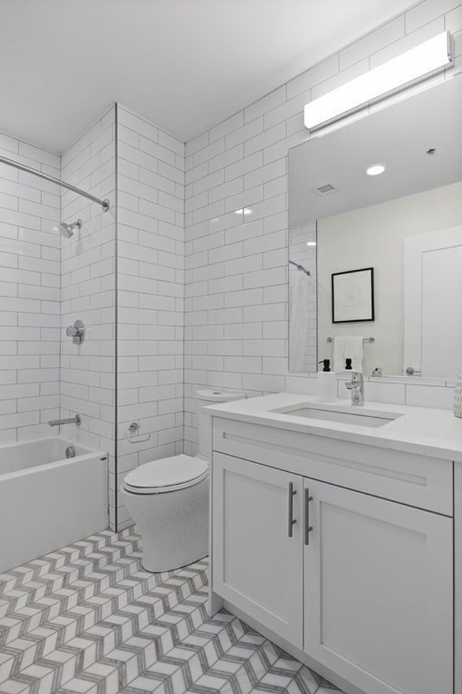 APT-509 - 301 Border St, Condo with 2 bedrooms, 2 bathrooms and 1 parking in Boston MA | Image 19