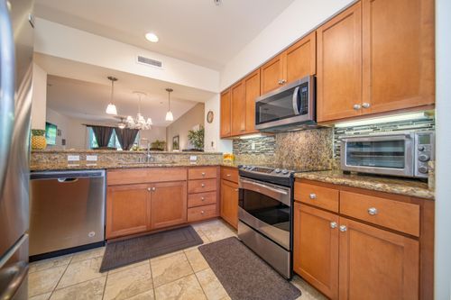 e-102-18 Upena Ln, Kihei, HI, 96753-5113 | Card Image