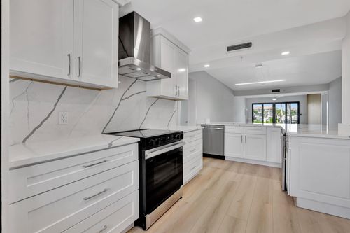 apt-204-501 Seafarer Cir, Jupiter, FL, 33477-9051 | Card Image