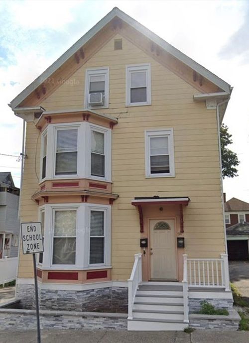 1-94 Rockaway St, Lynn, MA, 01902-3552 | Card Image