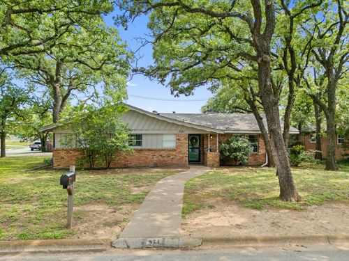 521 Brookview Dr, Hurst, TX, 76054-3431 | Card Image