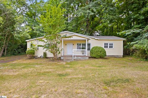 111 Lincoln St, Belton, SC, 29627-1409 | Card Image