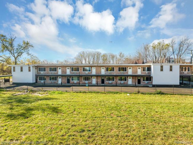 APT-4 - 44 Highland St, Condo with 1 bedrooms, 1 bathrooms and null parking in Highland Park MI | Image 28