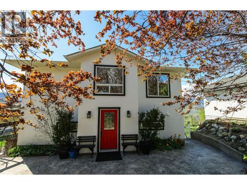 4004 39th St, Osoyoos, BC, V0H1V6 | Card Image