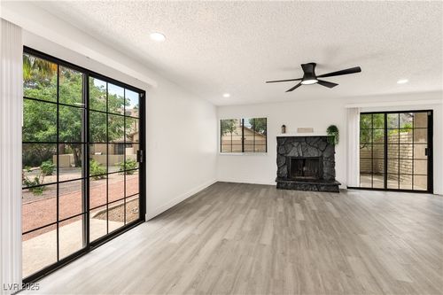 2-3484 Nightflower Ln, Las Vegas, NV, 89121-3792 | Card Image