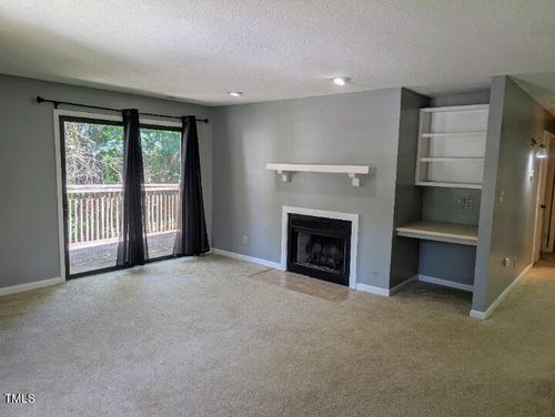apt-201-5804 Pointer Dr, Raleigh, NC, 27609-4900 | Card Image