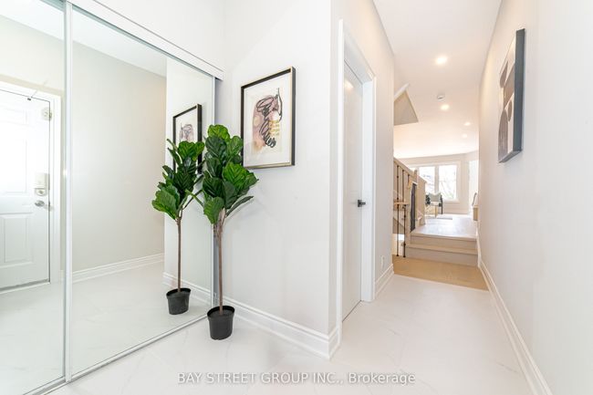 15A Silver Stream Ave, House attached with 3 bedrooms, 4 bathrooms and 2 parking in Richmond Hill ON | Image 4