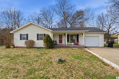 196 Pebble Creek Dr, Eddyville, KY, 42038-7982 | Card Image