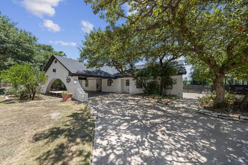 349 Arrowhead Point Rd, Belton, TX, 76513-6764 | Card Image