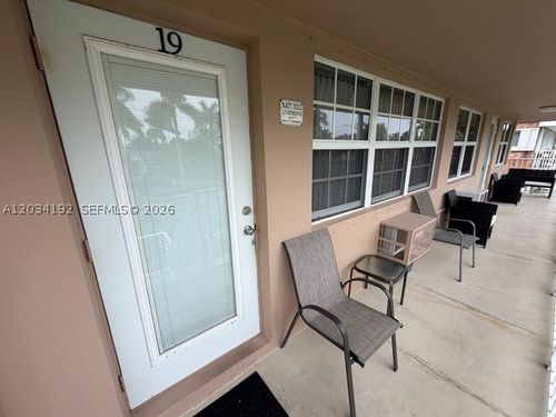 19-500 Layne Blvd, Hallandale Beach, FL, 33009-6546 | Card Image