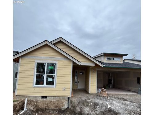 9324 Glory Ct Ne, Salem, OR, 97305-9697 | Card Image