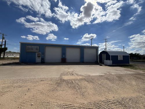 417 27th St, Snyder, TX, 79549 | Card Image